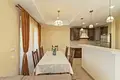 Haus 6 zimmer 303 m² Mytischtschi, Russland