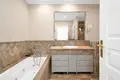 3 bedroom house 165 m² Dos Hermanas, Spain