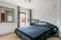 Mieszkanie 4 pokoi 160 m² Miasto Stołeczne Praga, Czechy