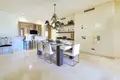 3 bedroom apartment 164 m² Dos Hermanas, Spain