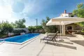 Willa 2 pokoi 108 m² Pula, Chorwacja