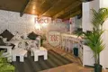 Mieszkanie 3 pokoi 114 m² Varazze, Włochy