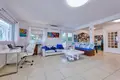 Dom 5 pokojów 300 m² Slatine, Chorwacja