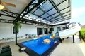 Casa 4 habitaciones  en Pong, Tailandia