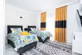 Villa de 4 dormitorios 350 m² Kargicak, Turquía