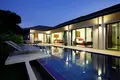 Villa de tres dormitorios 400 m² Rawai, Tailandia