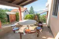 Haus 2 Schlafzimmer 175 m² Lustica, Montenegro
