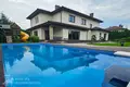 Chalet 5 chambres 336 m² Kalodziscanski sielski Saviet, Bélarus