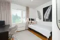 Mieszkanie 5 pokojów 107 m² Kirkkonummi, Finlandia