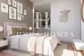 Mieszkanie 4 pokoi 142 m² Estepona, Hiszpania