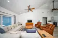 4 bedroom house 297 m² Pollytilly Bight, Honduras