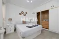 Mieszkanie 4 pokoi 92 m² Torrevieja, Hiszpania