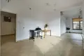 Commercial property 256 m² in Warsaw, Poland
