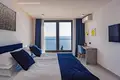 4 bedroom house 375 m² Grad Omis, Croatia