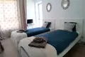 3-Schlafzimmer-Villa 400 m² Adeje, Spanien