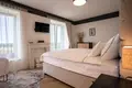 Hotel 758 m² Umag, Kroatien