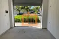 Propiedad comercial 1 habitación 40 m² en Bashkia Durres, Albania