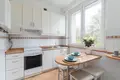 Mieszkanie 2 pokoi 58 m² Warszawa, Polska