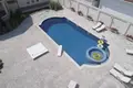 Haus 5 zimmer 1 200 m² Lymanka, Ukraine