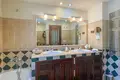 4 bedroom house 250 m² Malaga, Spain
