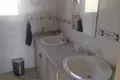 4 bedroom house 214 m² Dos Hermanas, Spain