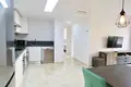 Mieszkanie 3 pokoi 119 m² Torrevieja, Hiszpania
