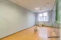 Oficina 3 habitaciones 117 m² en Minsk, Belarús