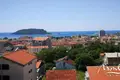 3-Schlafzimmer-Villa 352 m² Budva, Montenegro