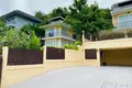 Villa 4 chambres 180 m² Chalong, Thaïlande