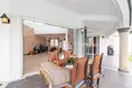 Villa de 2 dormitorios 300 m² Sakhu, Tailandia