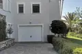 Haus 5 Schlafzimmer 387 m² Dos Hermanas, Spanien