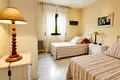Квартира 3 спальни 225 м² Дос-Эрманас, Испания