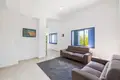 Mieszkanie 4 pokoi 212 m² Chloraka, Cypr
