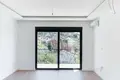 Квартира 3 спальни 82 м² Тиват, Черногория