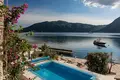 5 bedroom villa 554 m² Risan, Montenegro
