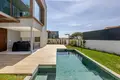4 bedroom house 223 m² Alvalade, Portugal