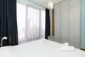 Apartamento vacacional de lujo en alquiler diario junto a la playa y con piscina en Radhima Vlora, Albania