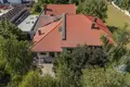 Квартира 696 м² Познань, Польша