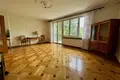 Квартира 172 м² Варшава, Польша