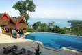 6 bedroom villa 1 800 m² Ban Bang Thao, Thailand
