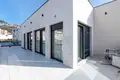 Mieszkanie 4 pokoi 134 m² Becici, Czarnogóra