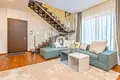 3 bedroom apartment 172 m² Budva, Montenegro