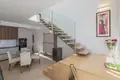 3 bedroom apartment 213 m² Dos Hermanas, Spain