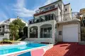 Дом 5 спален 270 м² Трогир, Хорватия