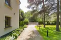 Casa 10 habitaciones 369 m² Jurmala, Letonia