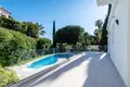 4 bedroom house 230 m² Dos Hermanas, Spain