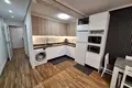 Mieszkanie 3 pokoi 100 m² Torrevieja, Hiszpania
