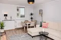 1 room apartment 40 m² in Warsaw, Poland