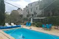 Casa 8 habitaciones 300 m² Grad Vis, Croacia