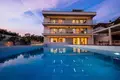 Casa 6 habitaciones 640 m² Grad Zadar, Croacia